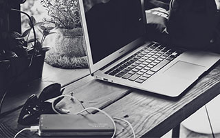 9游电竞站-LOL赛事对电竞产业的影响：如何推动电竞发展，lol电竞的成功