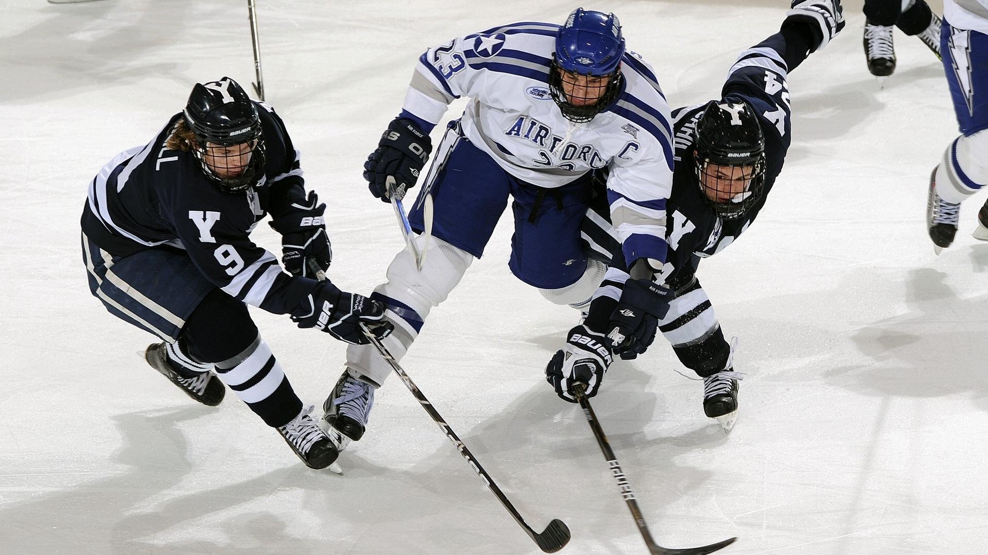 【战术应用实录】比赛中变换战术扭转乾坤的经典瞬间,战术变化